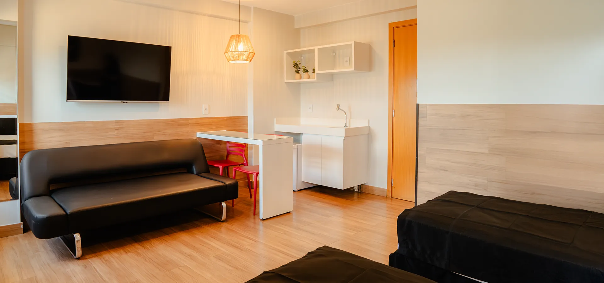 QUARTODUPLO. SUITE MASTER DUPL.A. Duas camas de solteiro para hospedagem em Brasília.